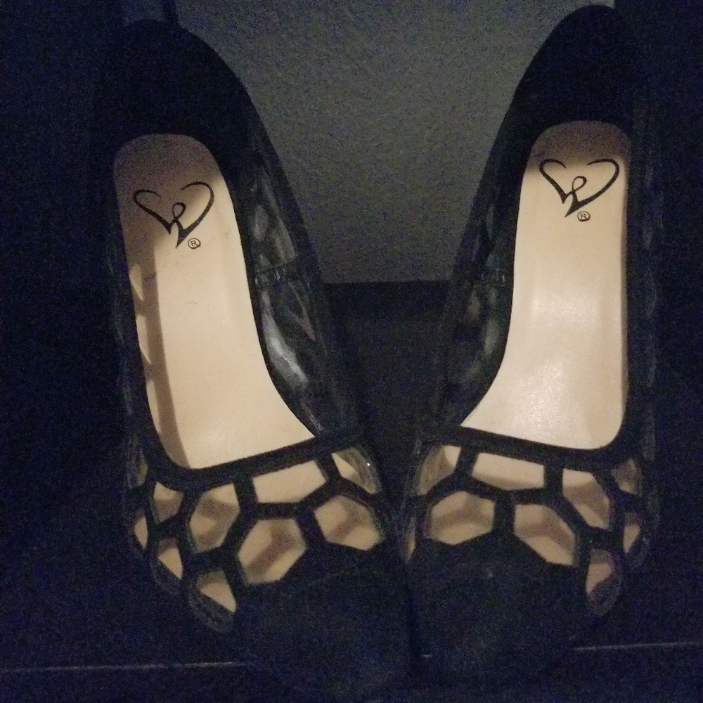 Black heels